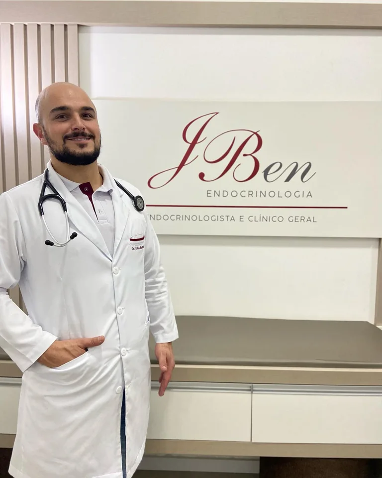 Médico endocrinologista Dr. João Ben